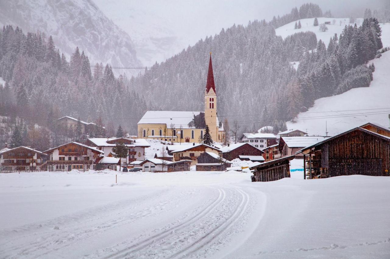 Posthotel Lechtal, Arlberg 홀츠가우 외부 사진