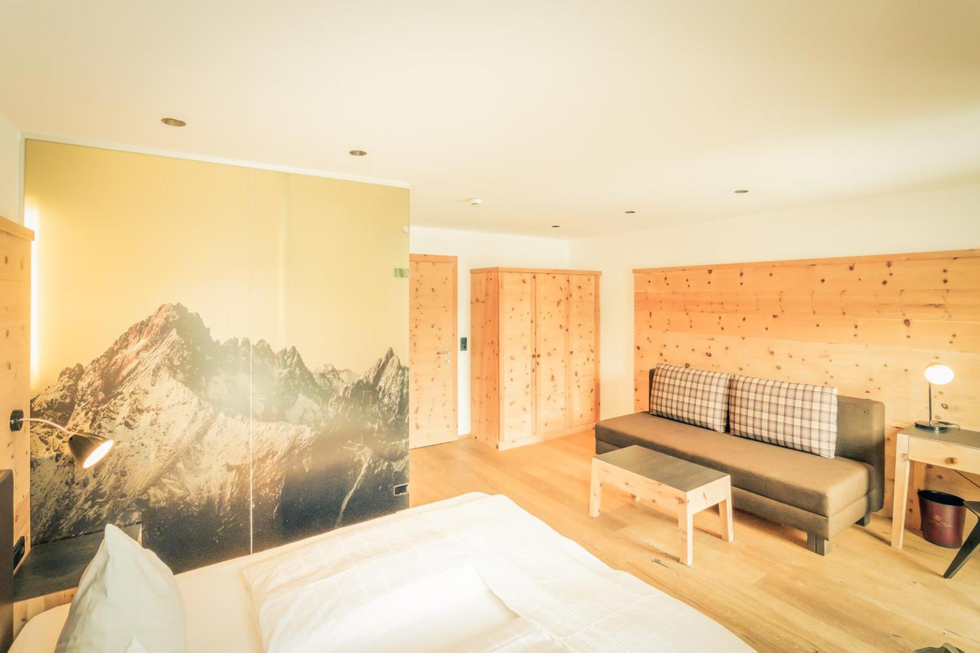 Posthotel Lechtal, Arlberg 홀츠가우 외부 사진