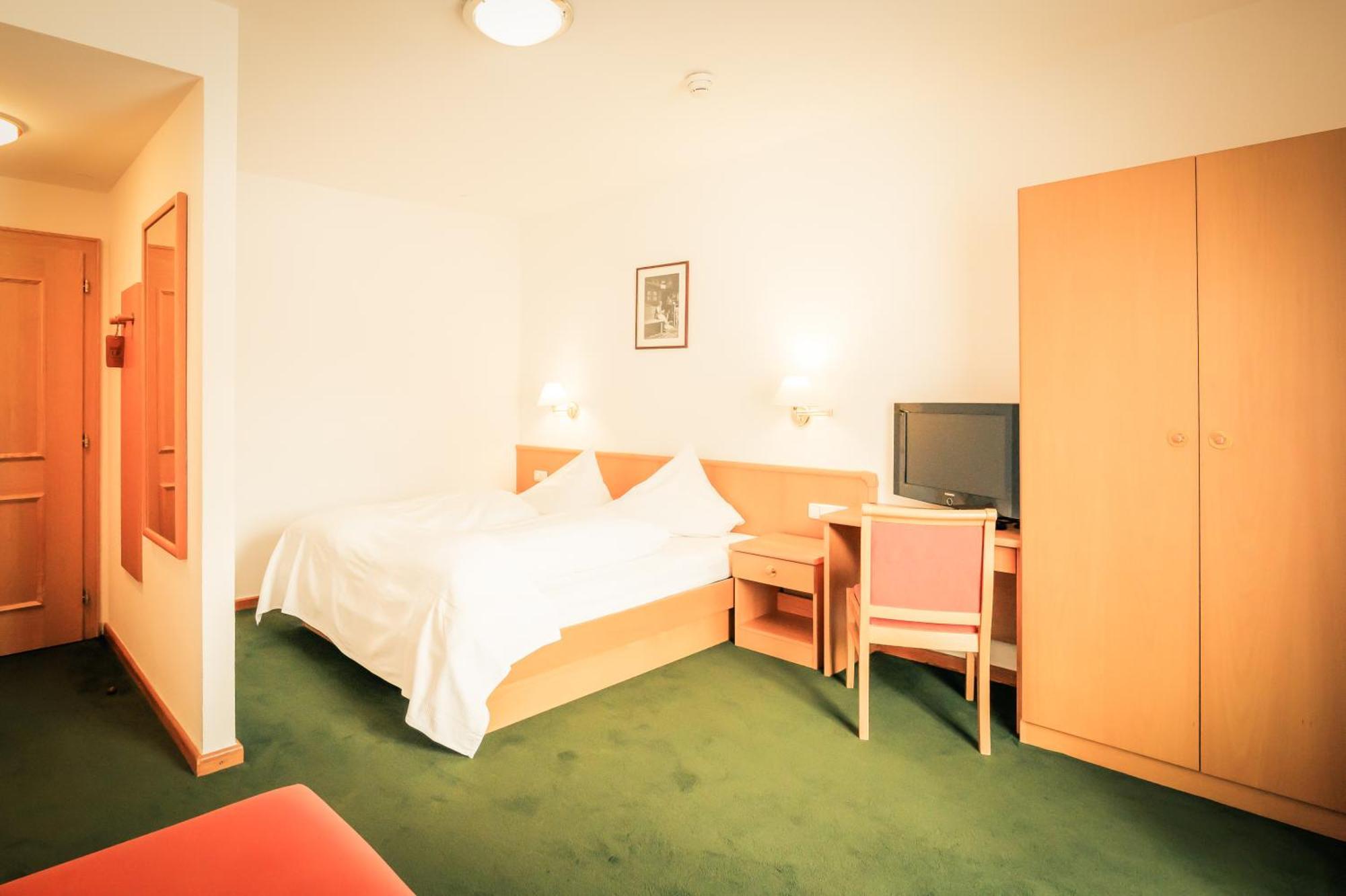 Posthotel Lechtal, Arlberg 홀츠가우 외부 사진