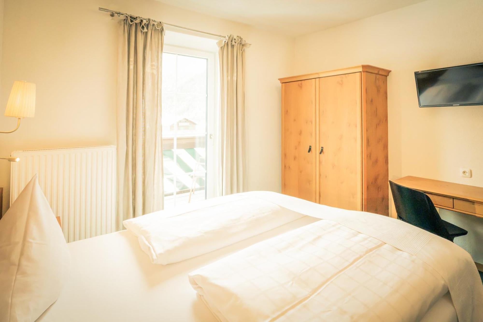 Posthotel Lechtal, Arlberg 홀츠가우 외부 사진