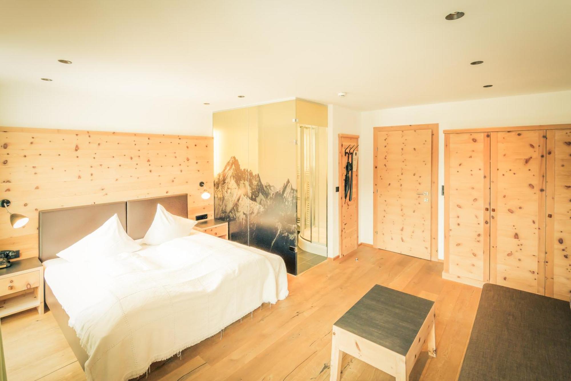 Posthotel Lechtal, Arlberg 홀츠가우 외부 사진