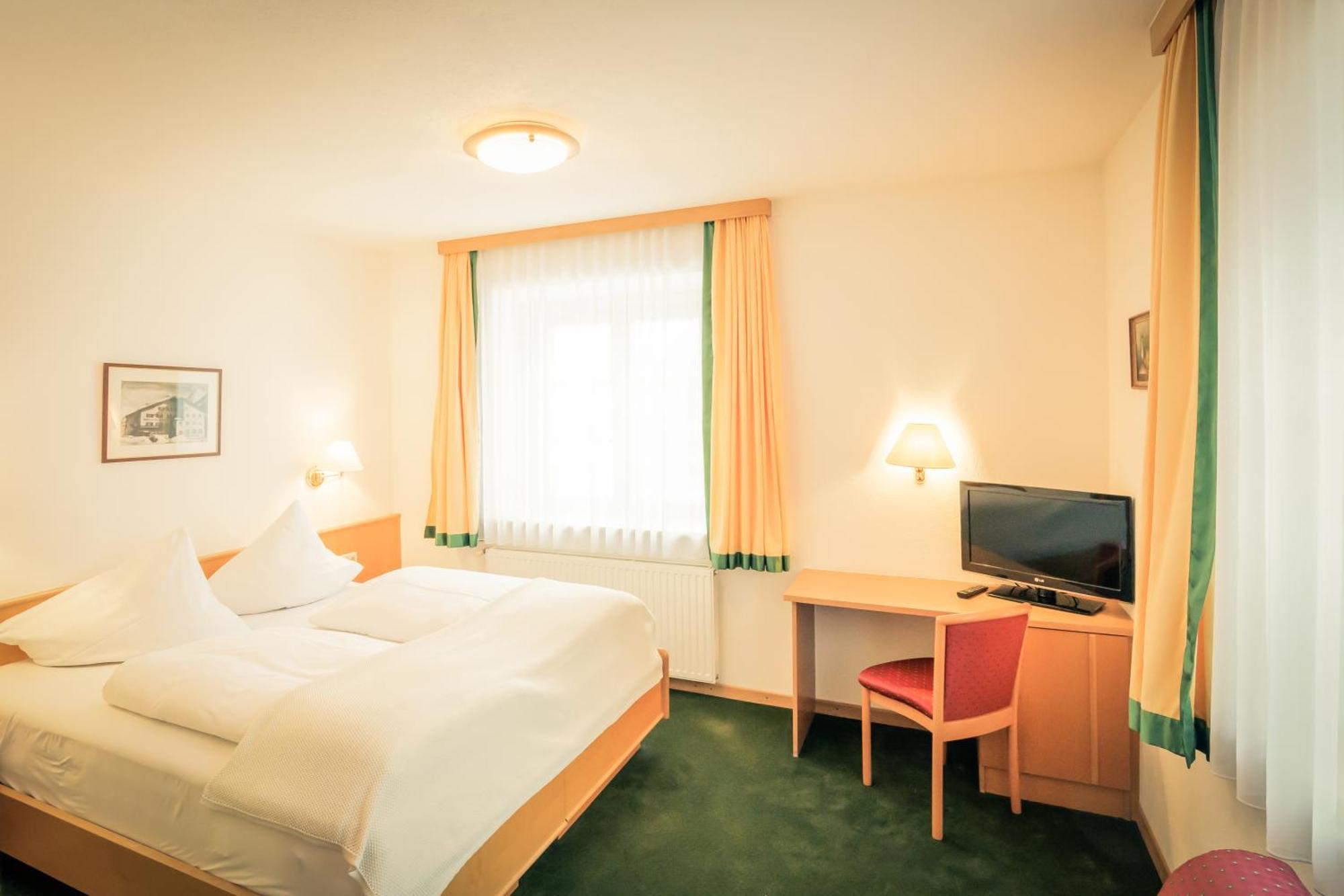 Posthotel Lechtal, Arlberg 홀츠가우 외부 사진