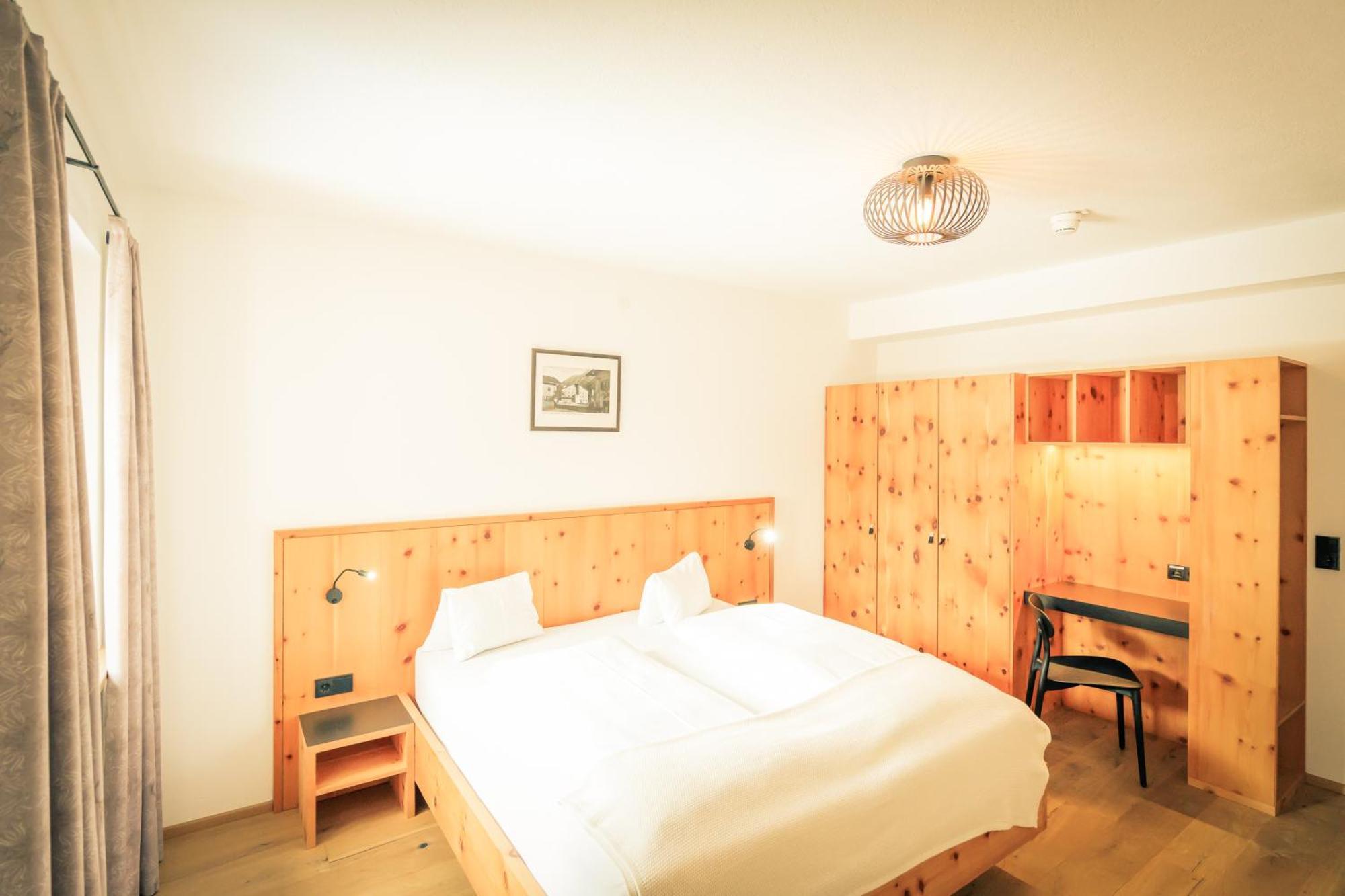 Posthotel Lechtal, Arlberg 홀츠가우 외부 사진