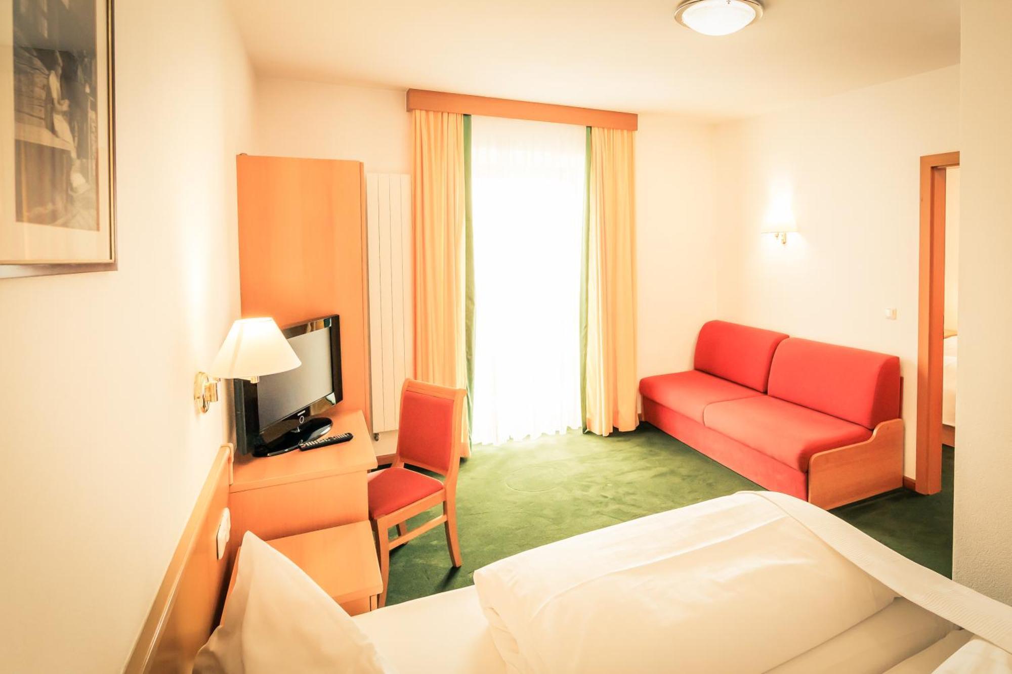 Posthotel Lechtal, Arlberg 홀츠가우 외부 사진