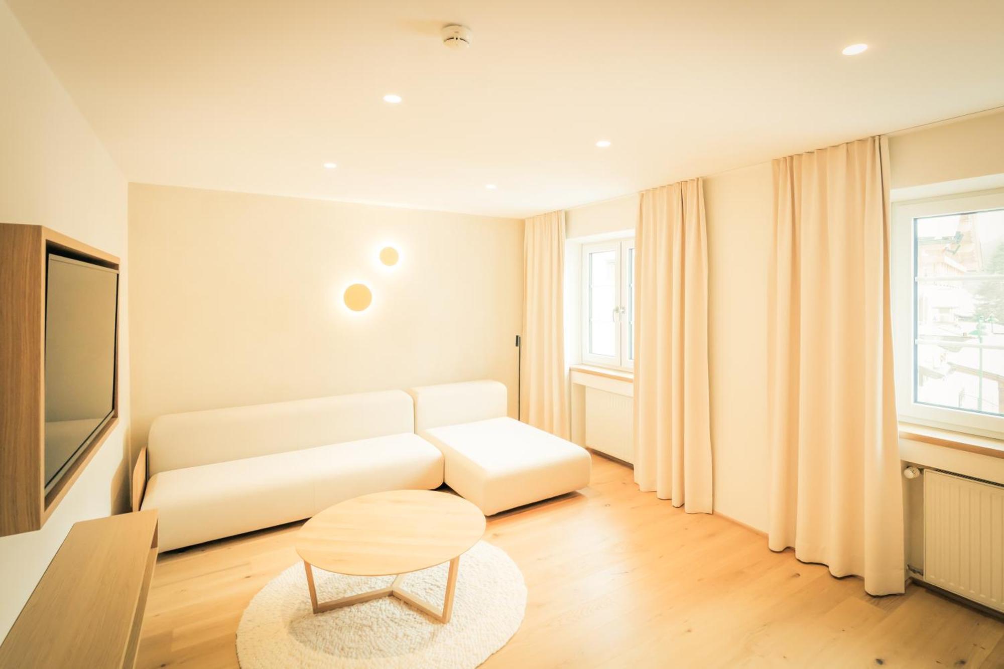 Posthotel Lechtal, Arlberg 홀츠가우 외부 사진