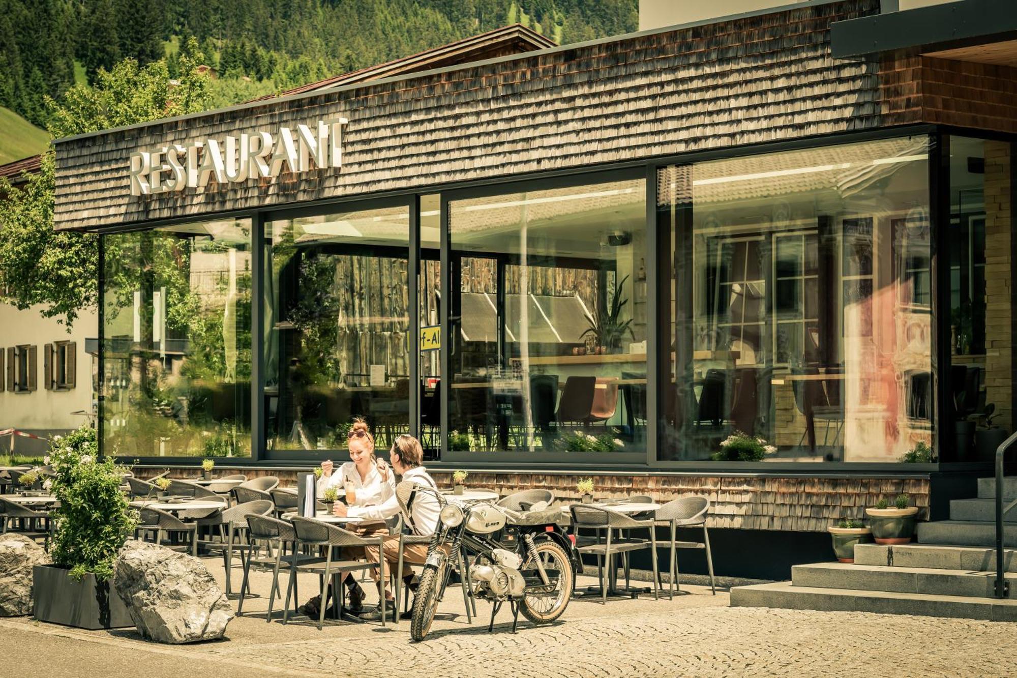 Posthotel Lechtal, Arlberg 홀츠가우 외부 사진